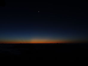 真宝顶的迷雾与星空 一场自然与保护的心灵对话